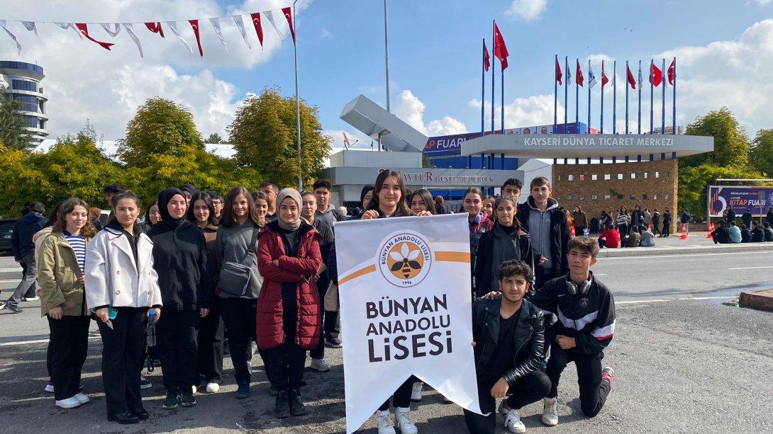 Bünyan Anadolu Lisesi 6. Kayseri Kitap Fuarında