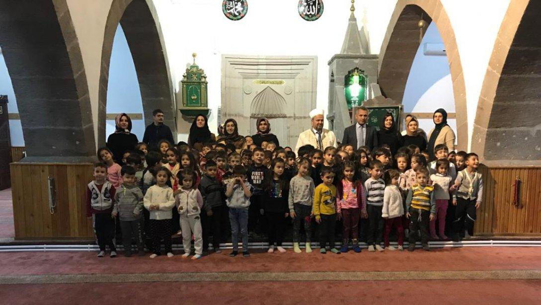 Mevlana Haftası Programı Bünyan Ulu Camii' nde Gerçekleştirildi
