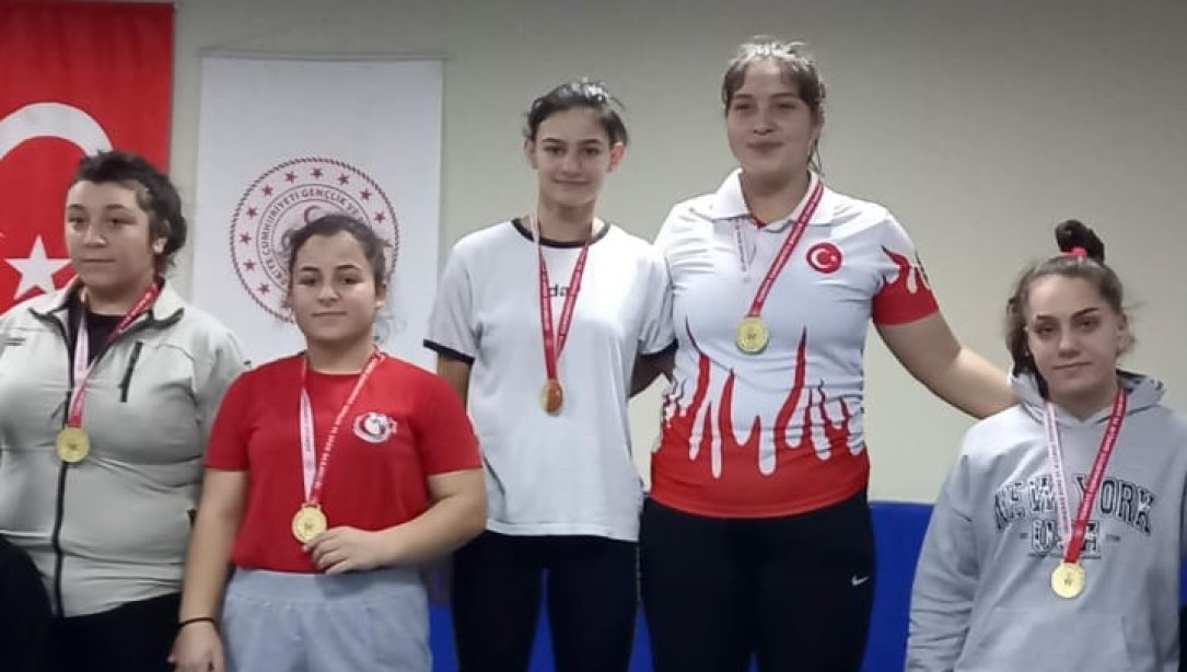 Okullar Arası Genç-A/Genç-B Halter Kayseri Şampiyonasında Bünyan Ş.P.T. Bekir Öztürk ÇAPL Öğrencilerinin Başarısı