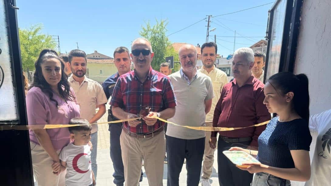 Şehit Jandarma Onbaşı Galip Altemel Lisesi'nde Kermes ve Resim Sergisi Açıldı